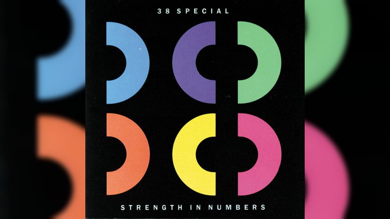 Обложка альбома Strength in Numbers
