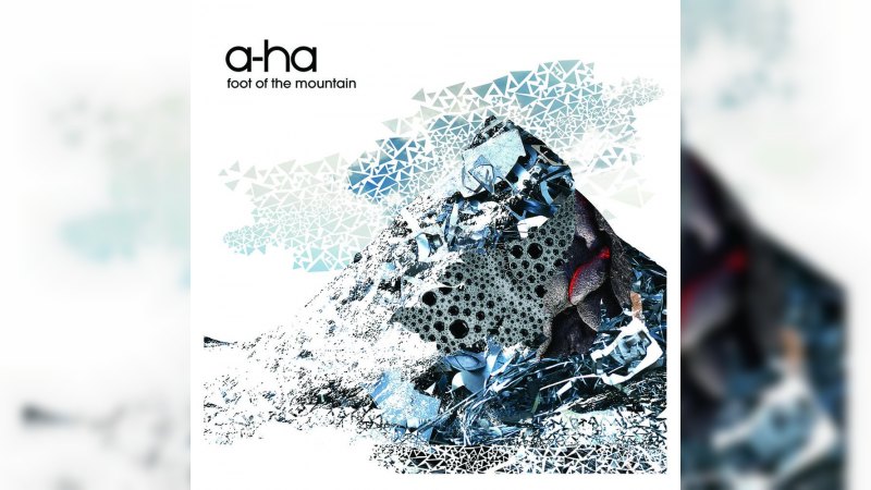 Обложка альбома Foot of the Mountain