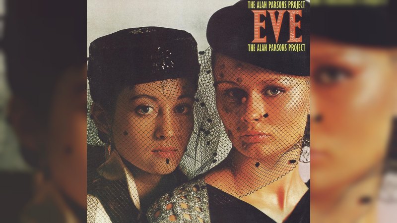 Обкладинка альбому Eve