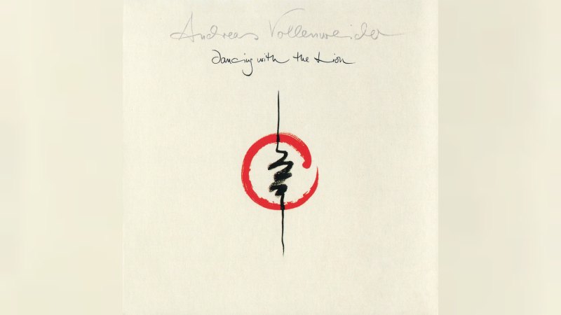 Обложка альбома Dancing with the Lion