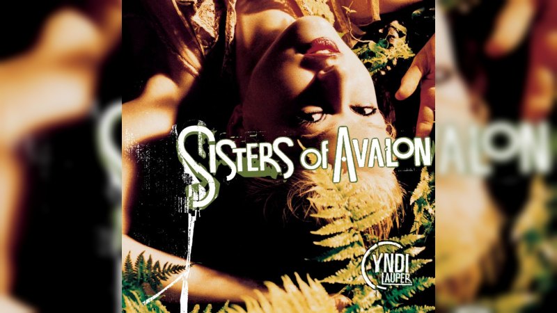 Обложка альбома Sisters of Avalon