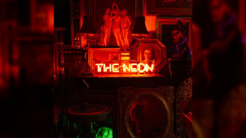 Обложка альбома The Neon