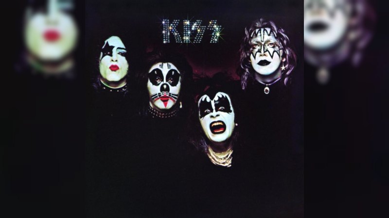 Обложка альбома Kiss
