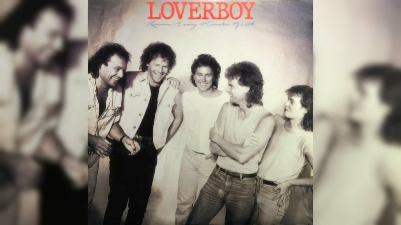 Обкладинка альбому Lovin' Every Minute of It