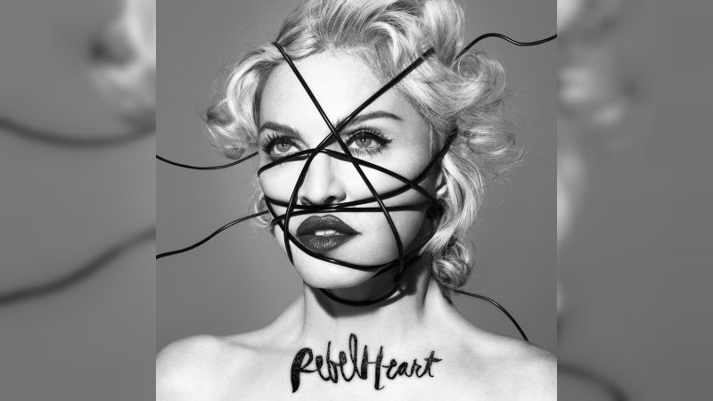 Обложка альбома Rebel Heart