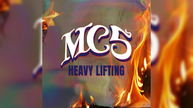 Обложка альбома Heavy Lifting