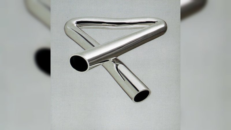 Обкладинка альбому Tubular Bells III