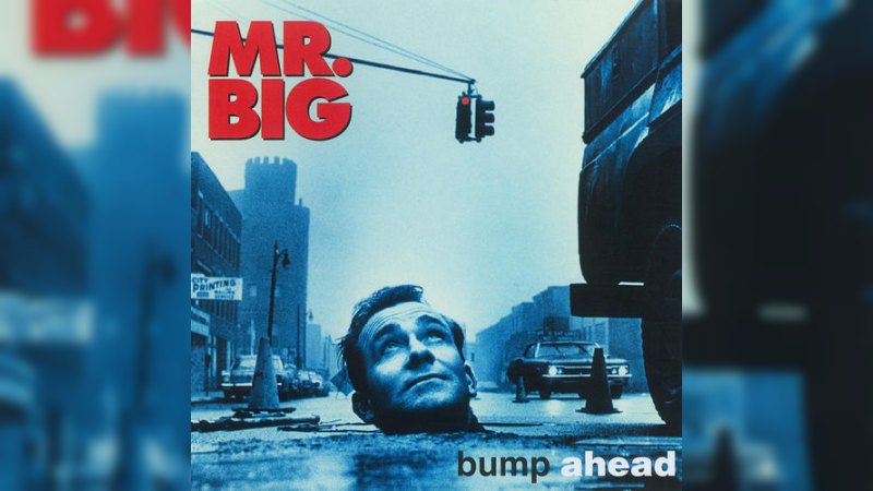 Обкладинка альбому Bump Ahead