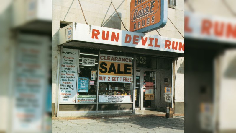 Обложка альбома Run Devil Run