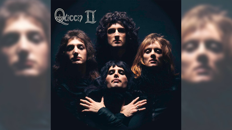 Обложка альбома Queen II