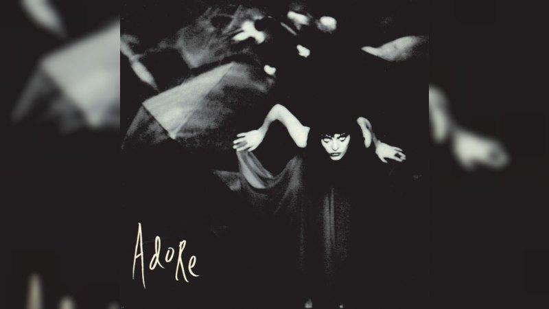 Обложка альбома Adore