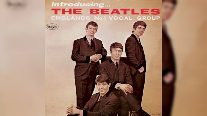Обложка альбома Introducing... The Beatles