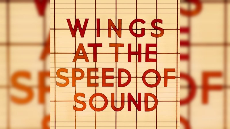 Обкладинка альбому Wings at the Speed of Sound