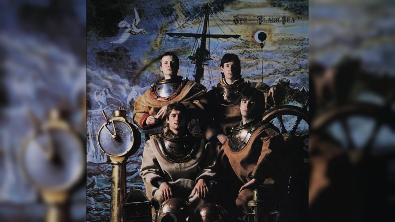 Обложка альбома Black Sea