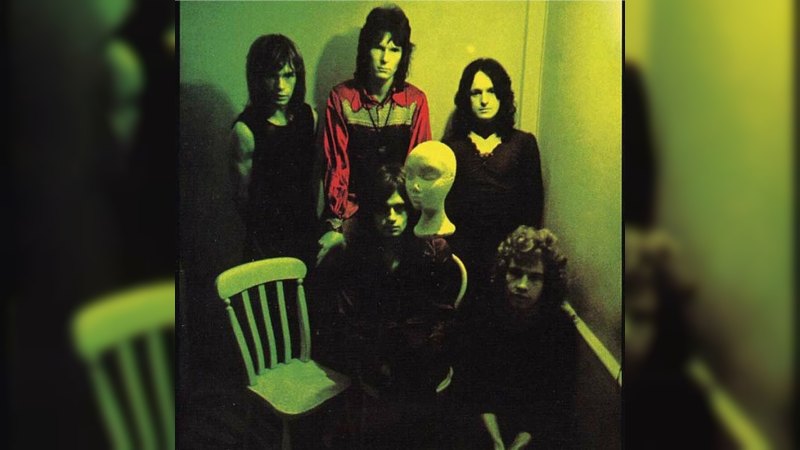 Обложка альбома The Yes Album