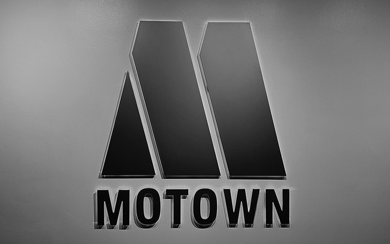 Motown Records начинает сокращения и возвращается в Capitol Music Group