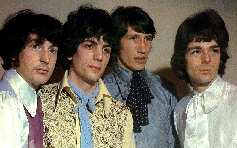 Участники группы Pink Floyd: кто из них играет до сих пор?